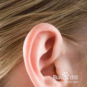 耳朵里进东西了怎么办