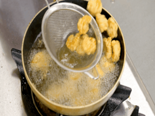 鲜果佐芥末虾仁怎么做？