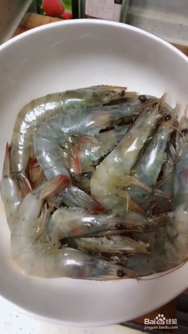 如何自制简单好吃的家常茄汁大虾