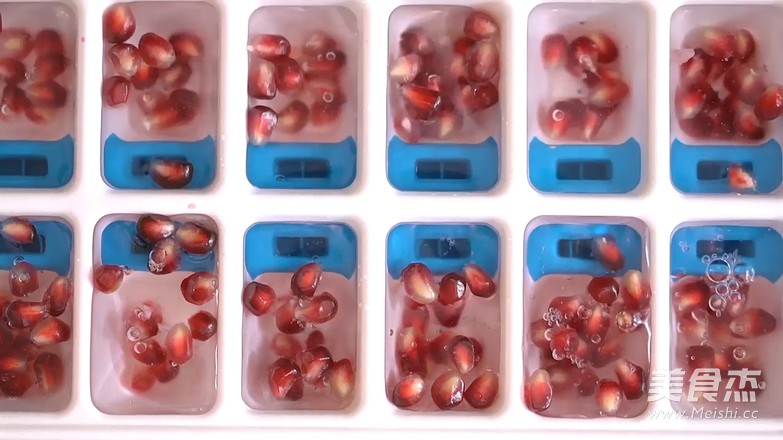 石榴气泡酒的做法