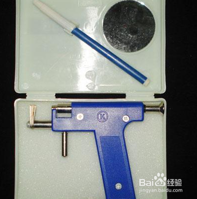 打耳洞后的一些注意事项