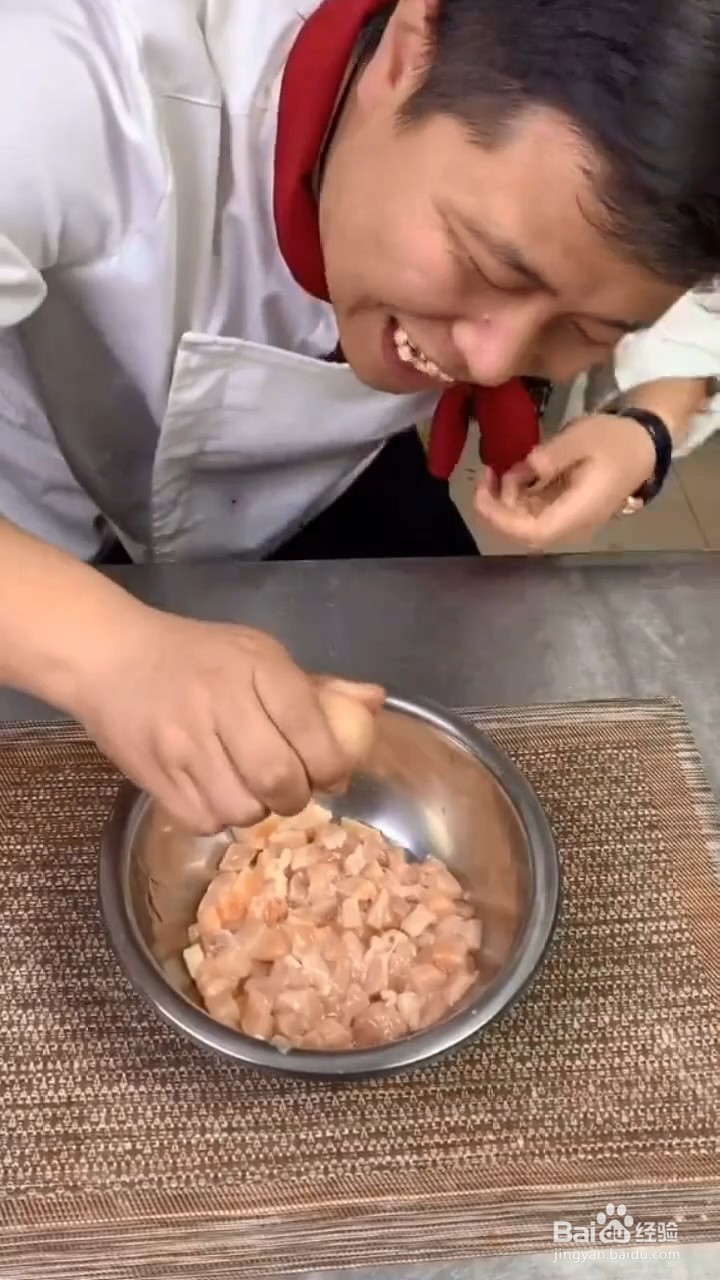 如何制作宫保鸡丁