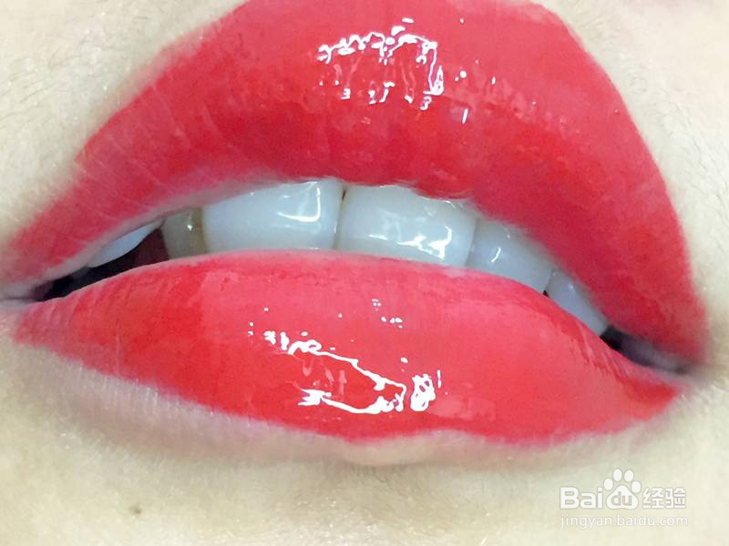 如何不花钱让自己的牙变白?