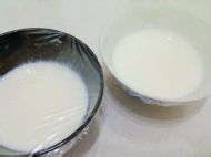 教大家青花瓷碗老北京奶酪的做法