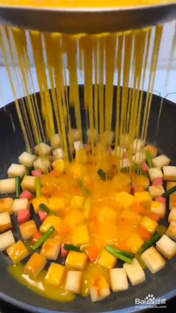 如何制作简单好吃的鸡蛋馒头面饼