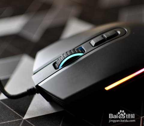雷神列兵M301游戏鼠标评测:黑的漂亮