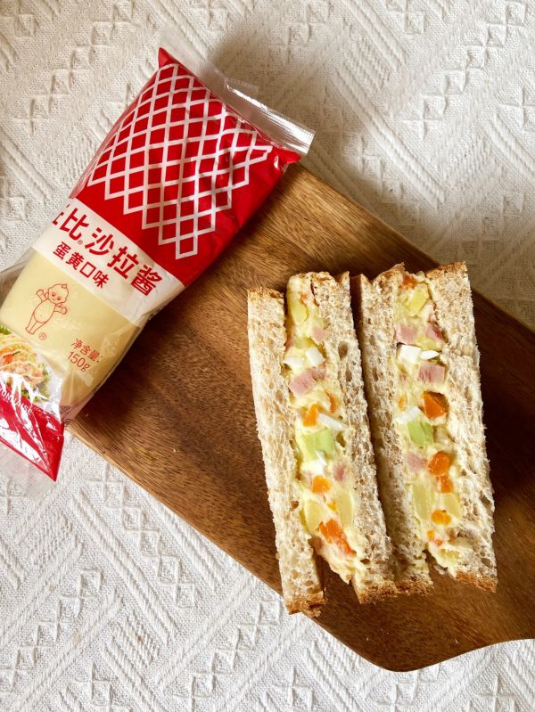 土豆沙拉全麦三明治