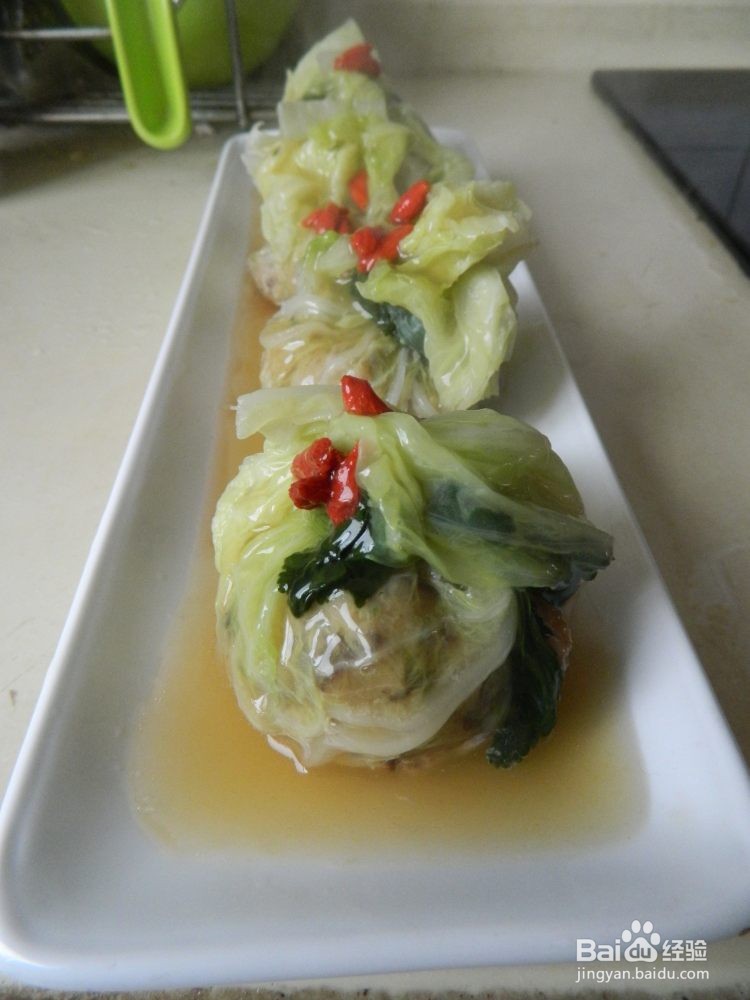 如何做美味的“福袋”白菜包？