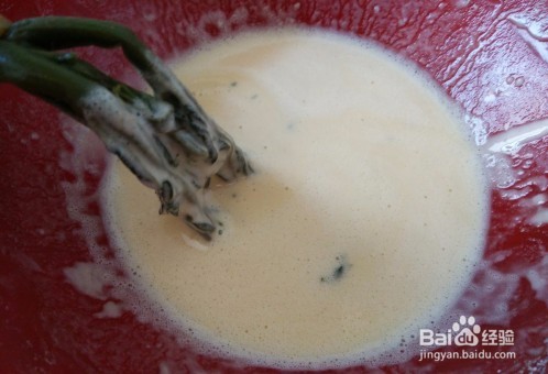 炸香椿鱼是怎么做的？家常教程