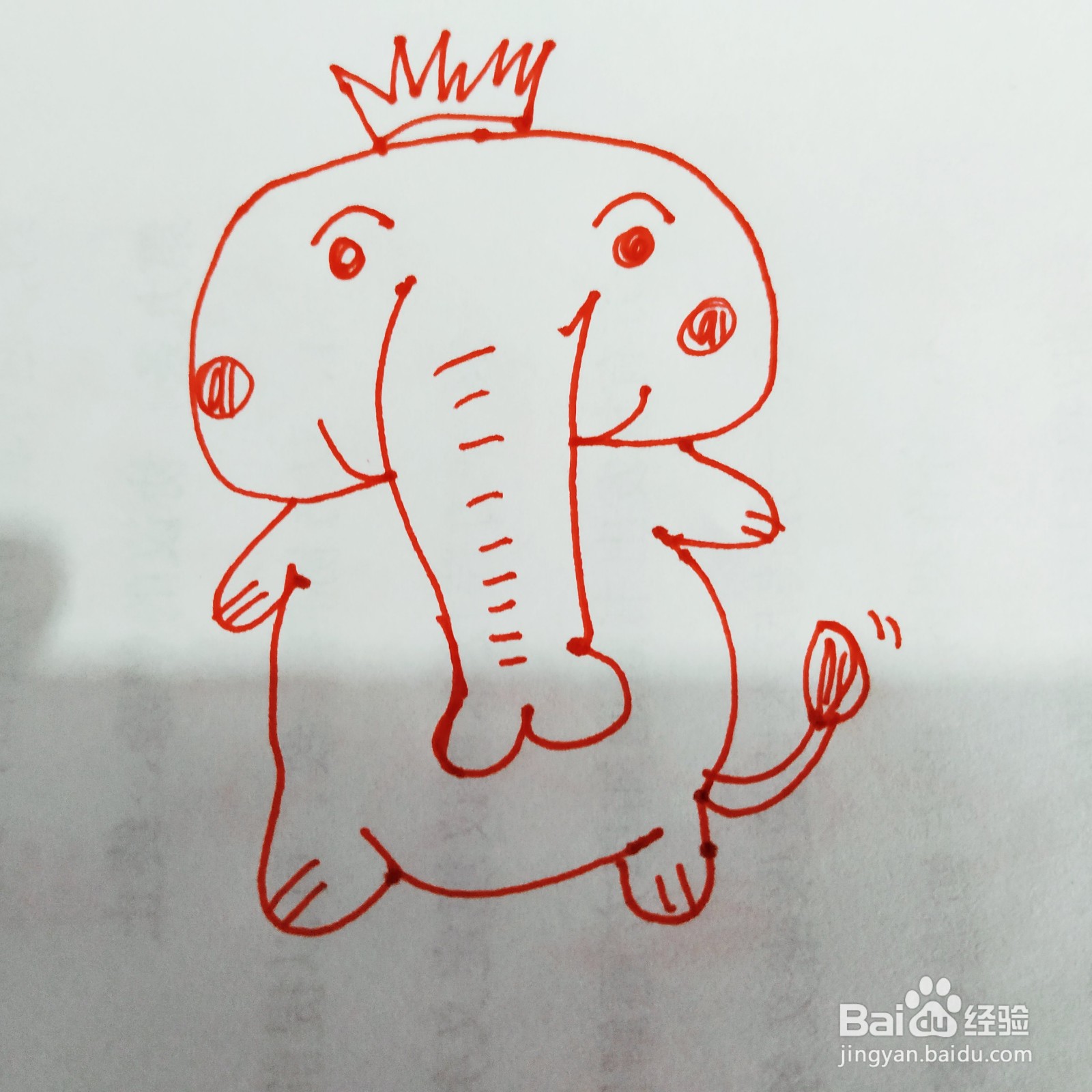 怎么来教给孩子画一只长鼻子大象呢?