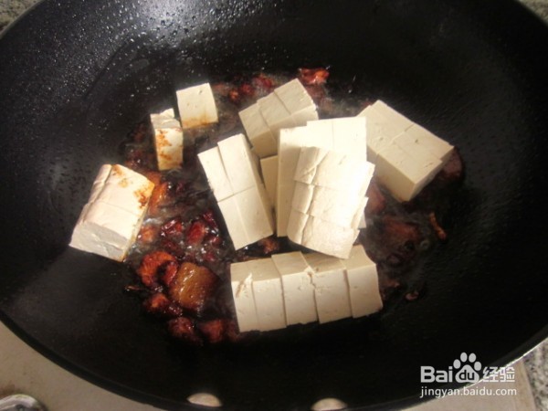 红烧肉炖豆腐家常做法