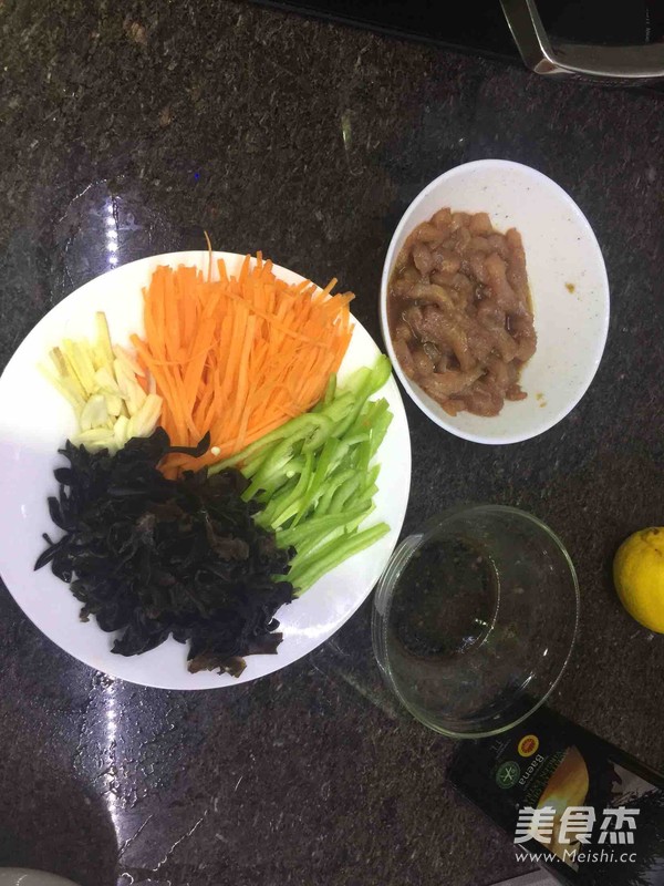 鱼香肉丝的做法