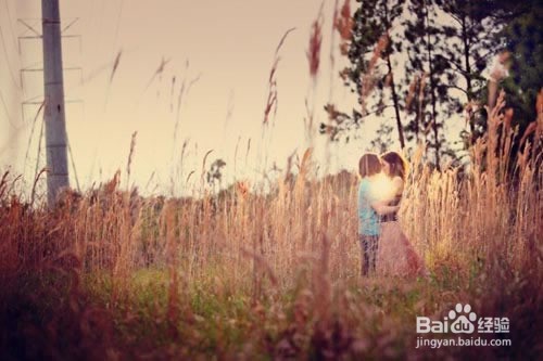 恋人之间做到互相尊重是建立在哪些方面？