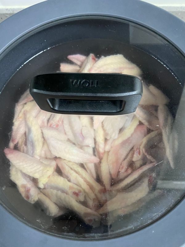 花儿卤入口即化鸡翅尖