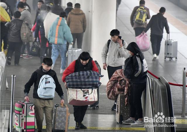 除了被子，哪些物品没必要带？#入学准备攻略#