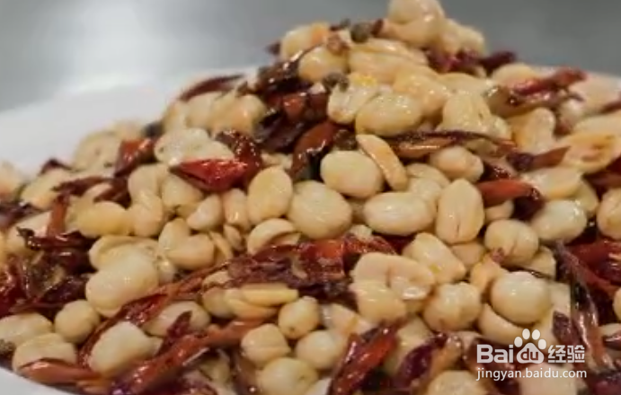 酥脆花生米的做法