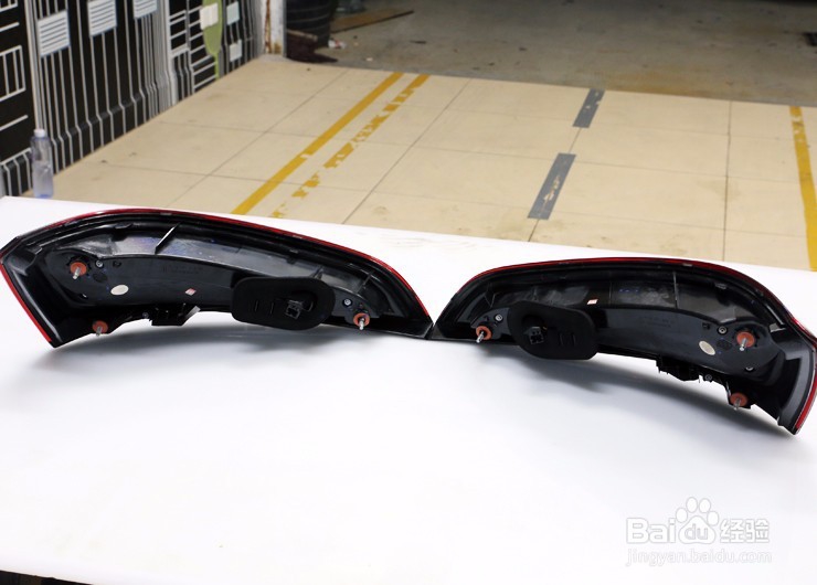 尾灯升级新技能，动感流水时尚夺目Q5的改装秀