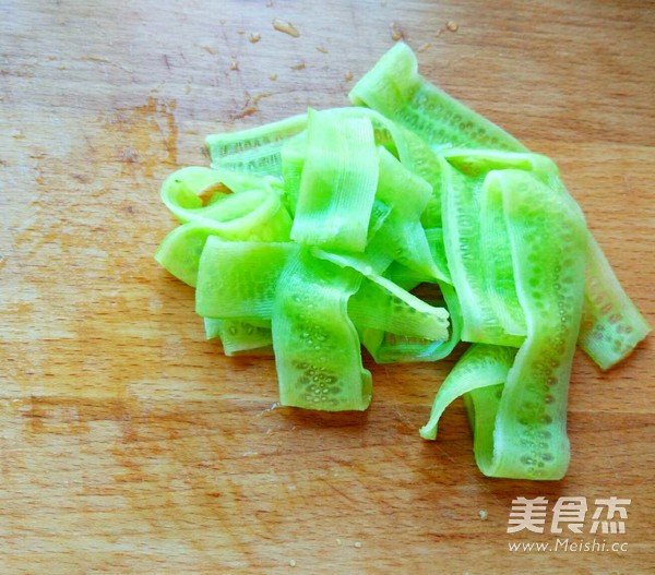 羊肉丸子蒸黄瓜