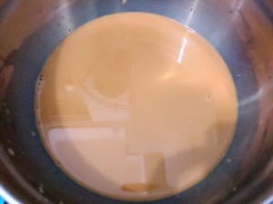 港式奶茶用什么红茶做?我超级喜欢港式奶茶,屡次试验不得要领。做不出味道,郁闷。