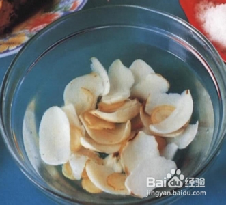 女性美容养颜食谱：[4]花旗参炖水鸭