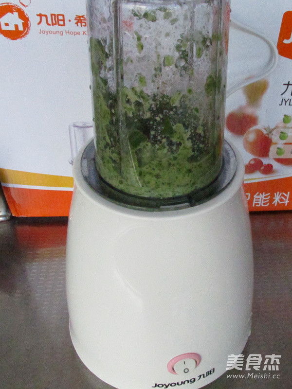 青酱意面的做法