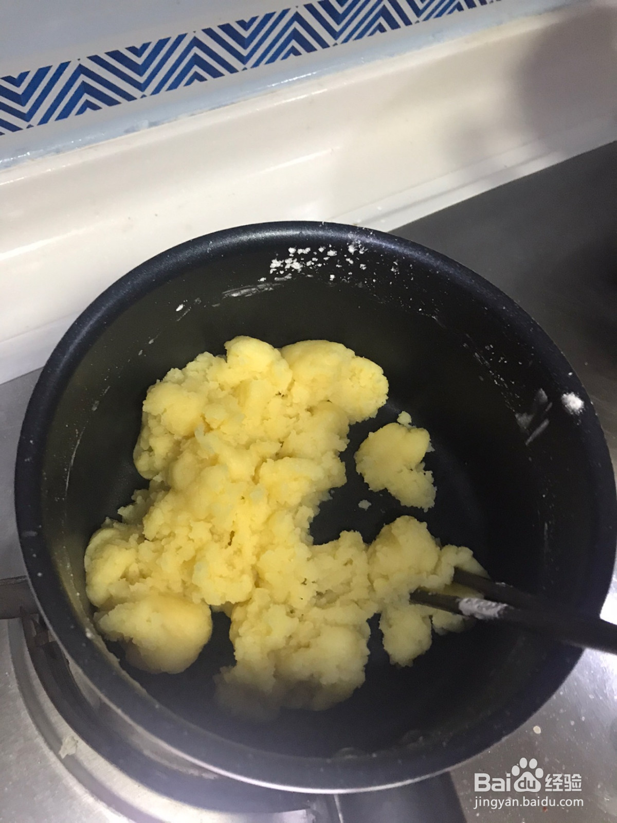 美味脆皮泡芙的做法