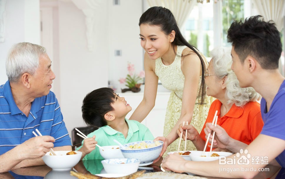 如何改变宝宝不爱吃饭的习惯