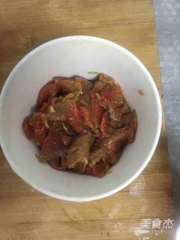 西芹炒牛肉的做法