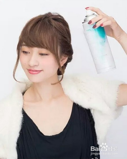 如何扎出淑女型的头发