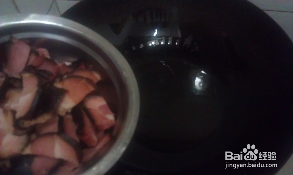 腊味飘香--荷兰豆炒湘西腊肉