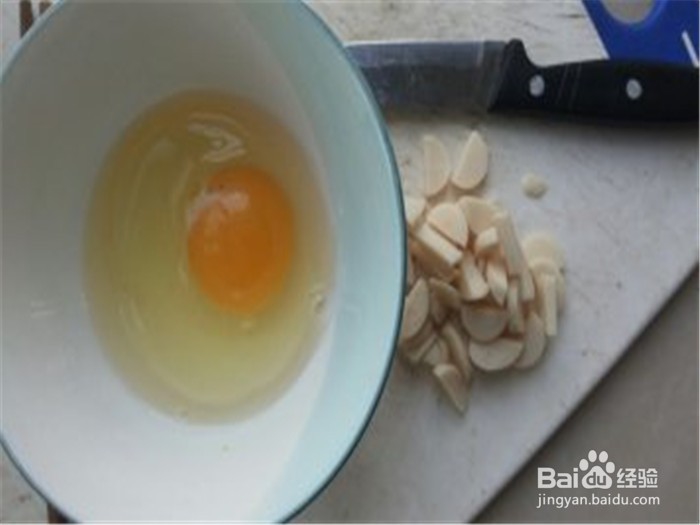 怎样做孩子宝宝喜欢喜欢吃有营养的早餐鸡蛋饼