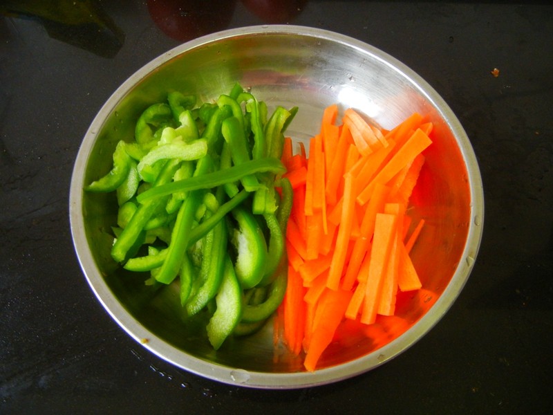 广为人知的三色杏鲍菇，简单易学哦！