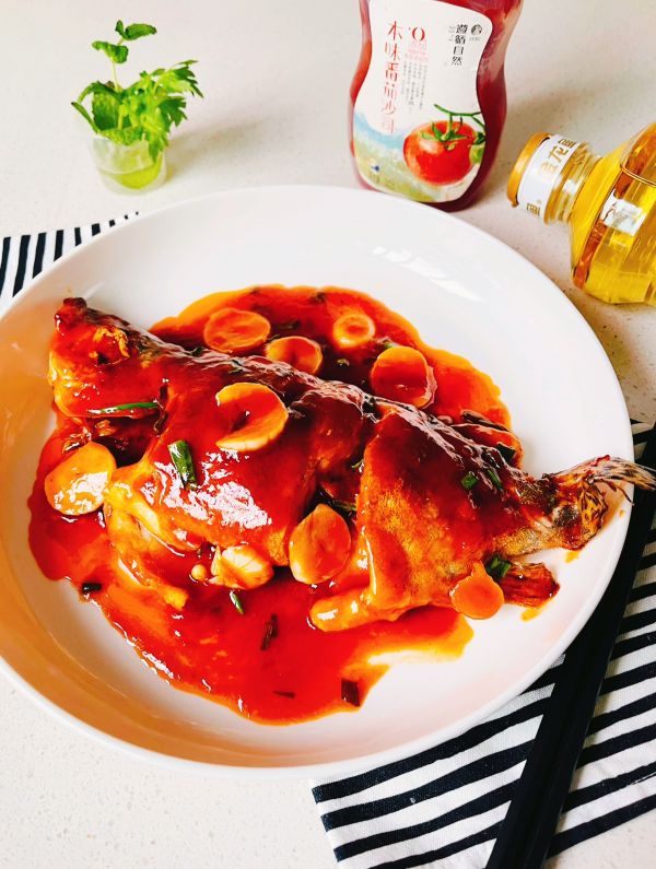 金龙鱼做沙司蒜片桂鱼