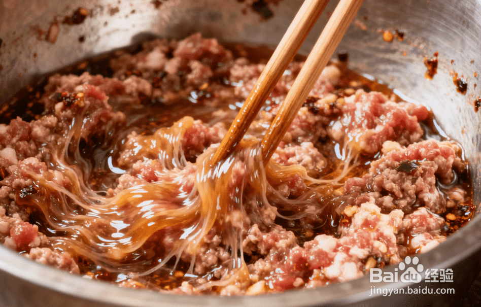 冬瓜丸子汤:丸子 Q 弹,汤清味鲜,冬瓜软烂