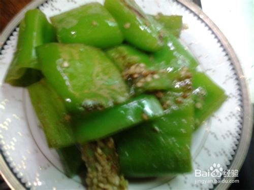 家常鸡蛋肉炒大青椒
