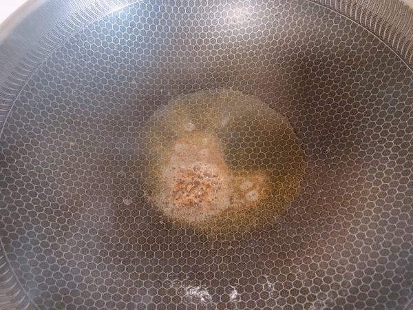 麻油洋白菜块垒