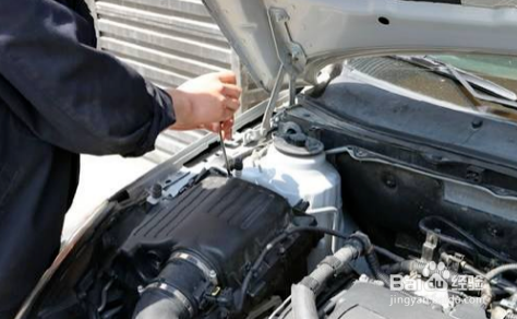 汽车如何更换空气滤芯