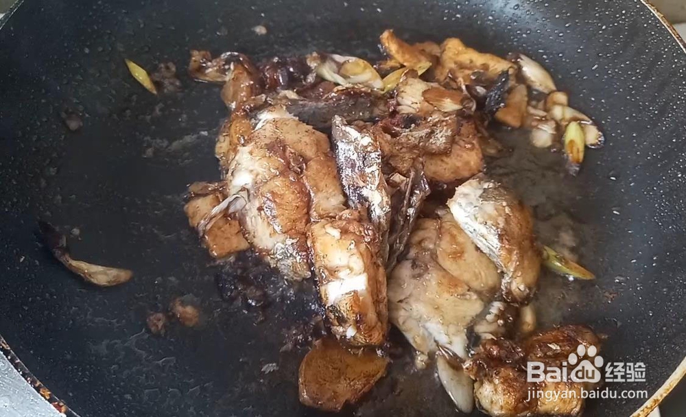 家常酱烧鲅鱼块的做法