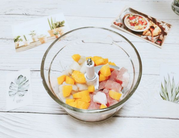 狭鳕鱼猪肉胡萝卜云吞