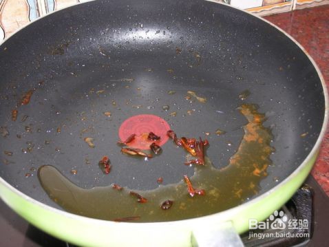乌鸡肉炒包菜的做法