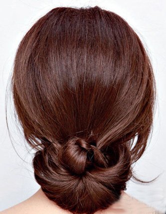 打造优雅迷人发髻