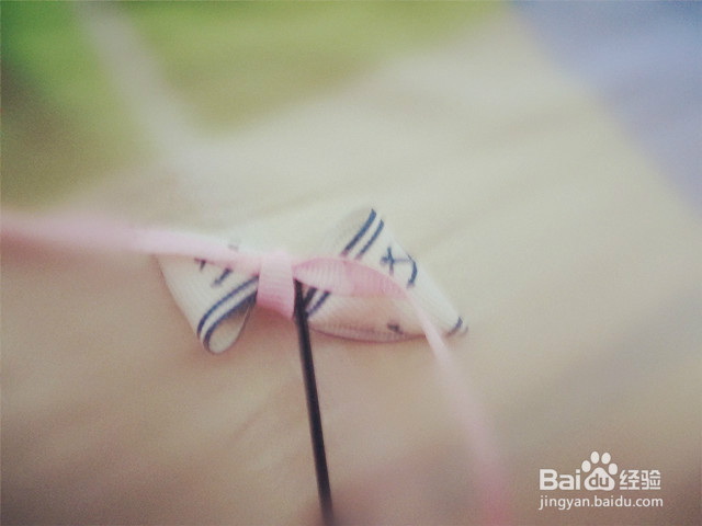 简易时尚的宝宝发卡制作