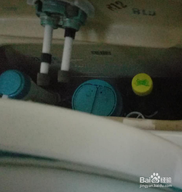 冲马桶如何省水