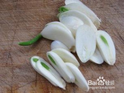 夏天被蚊子叮咬后如何止痒消肿?