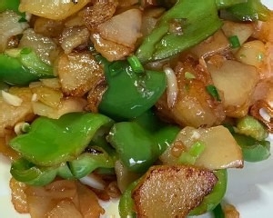 不一样的青椒土豆片
