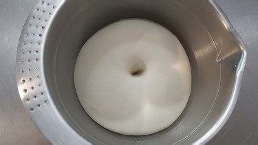 蓝莓果酱小餐包的做法