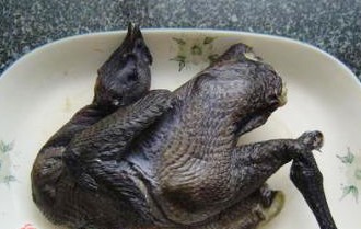 豆蔻草果炖竹丝鸡的做法