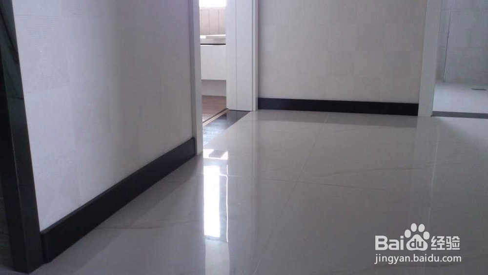 不锈钢踢脚线怎么安装 不锈钢踢脚线安装方法