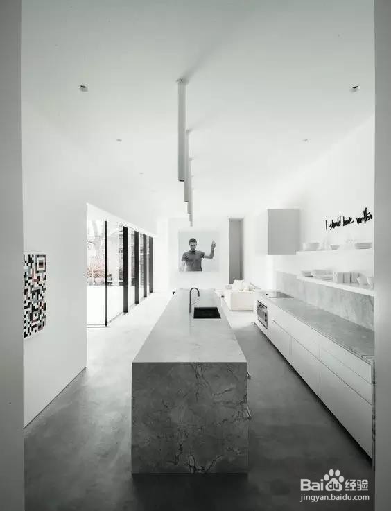 如何设计一个漂亮的踢脚线？