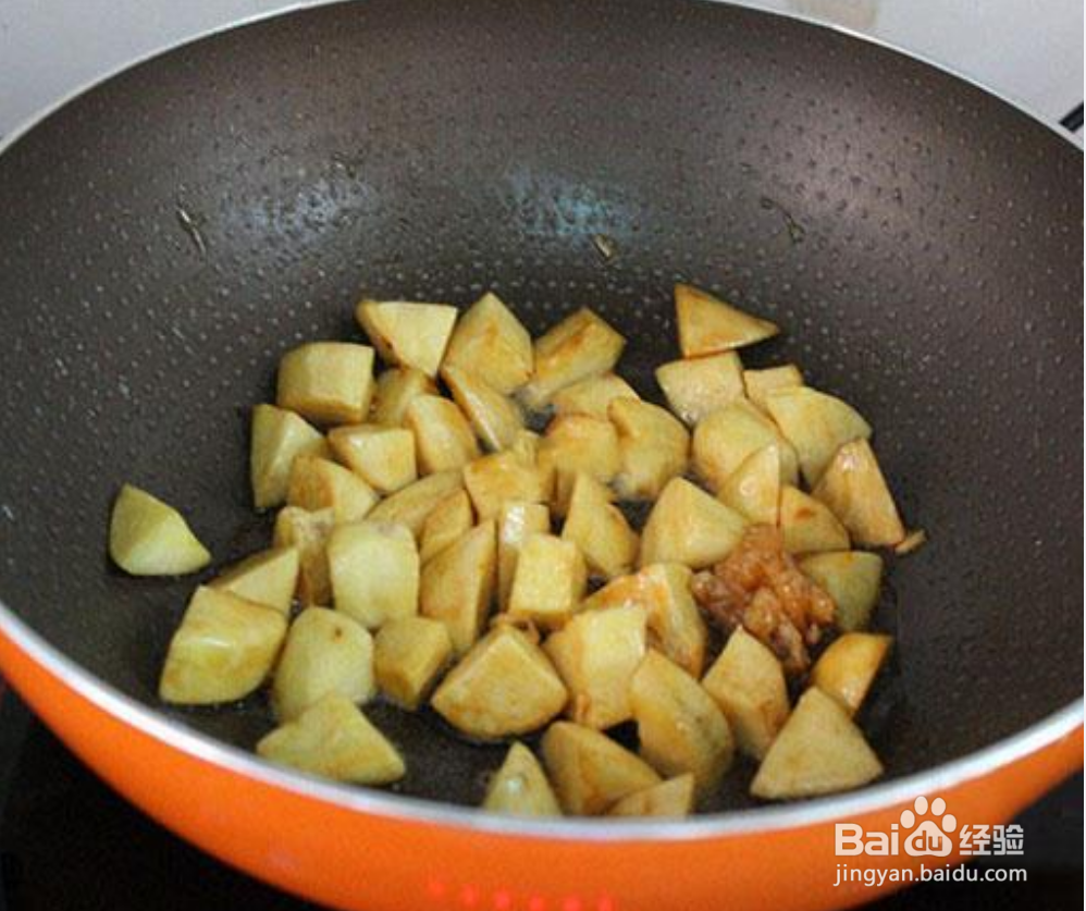 番薯这样做外皮酸甜可口，肉香滑软绵-糖醋番薯